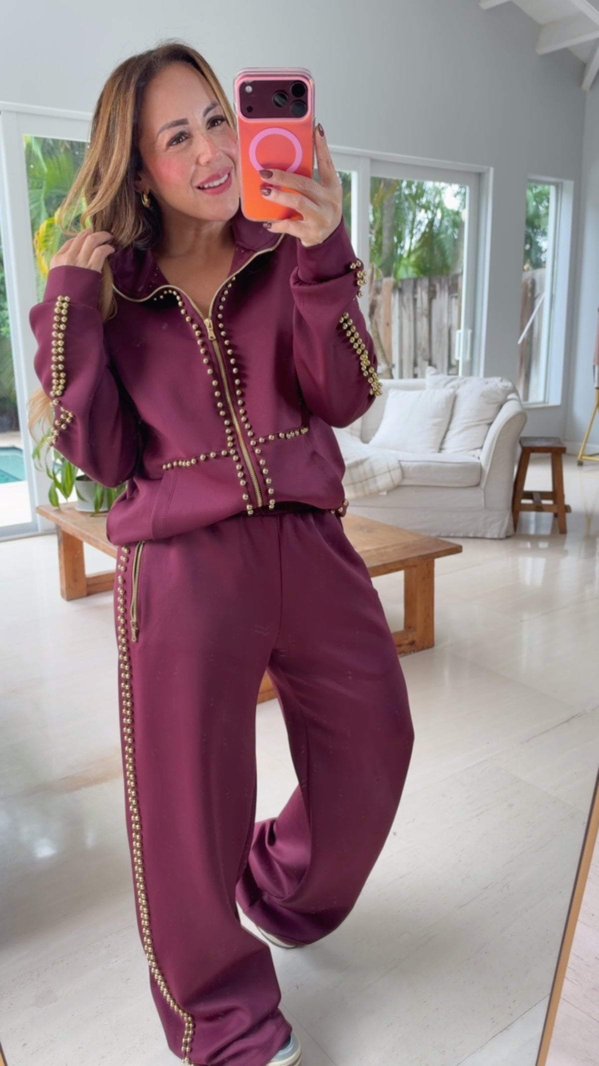 Bordeaux Studded Set