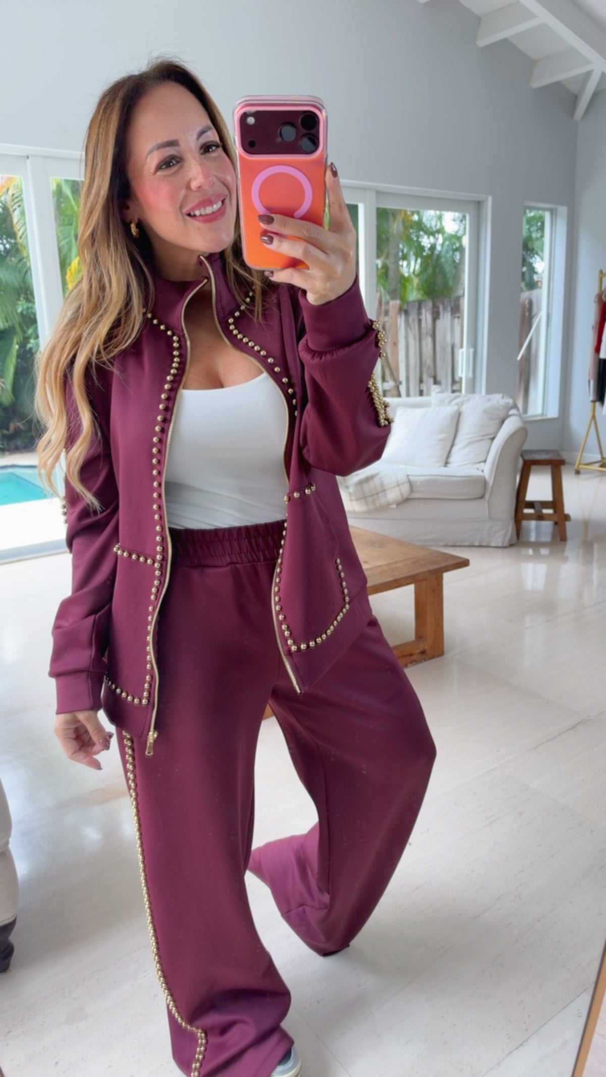 Bordeaux Studded Set