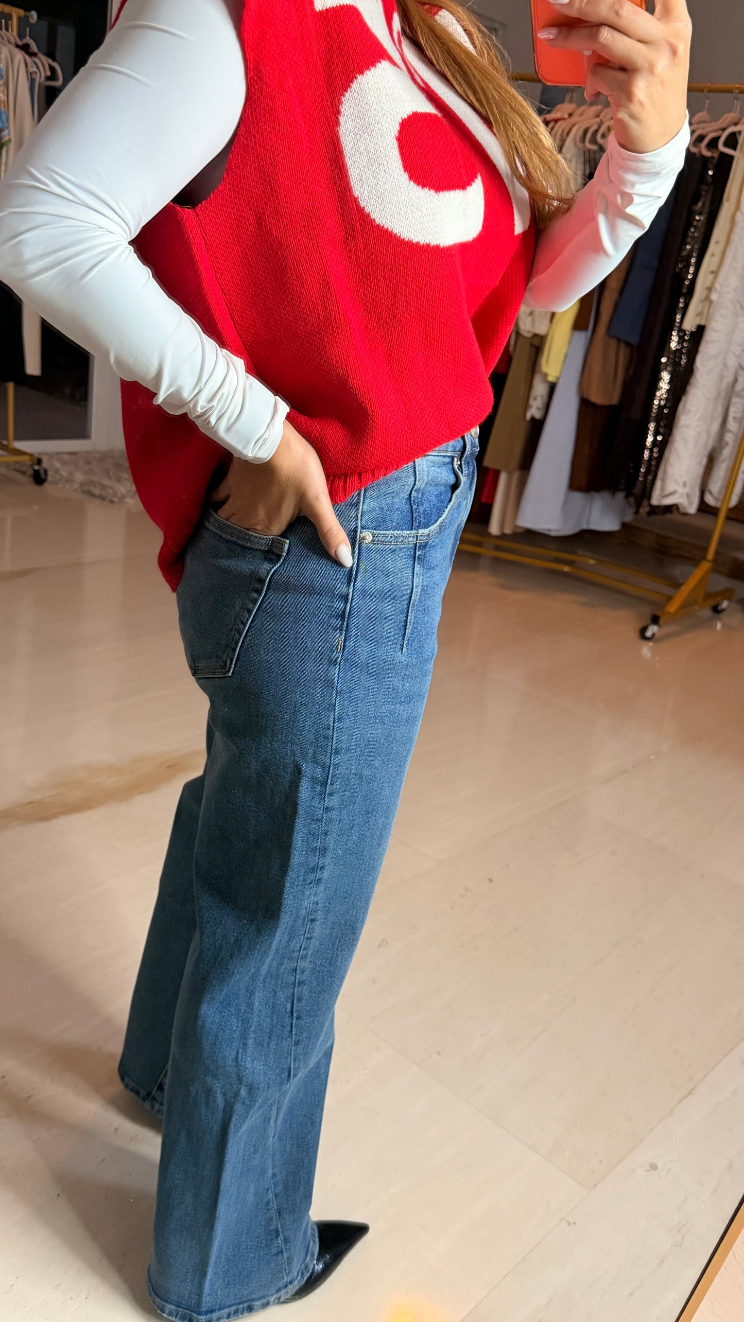 Signature Jeans