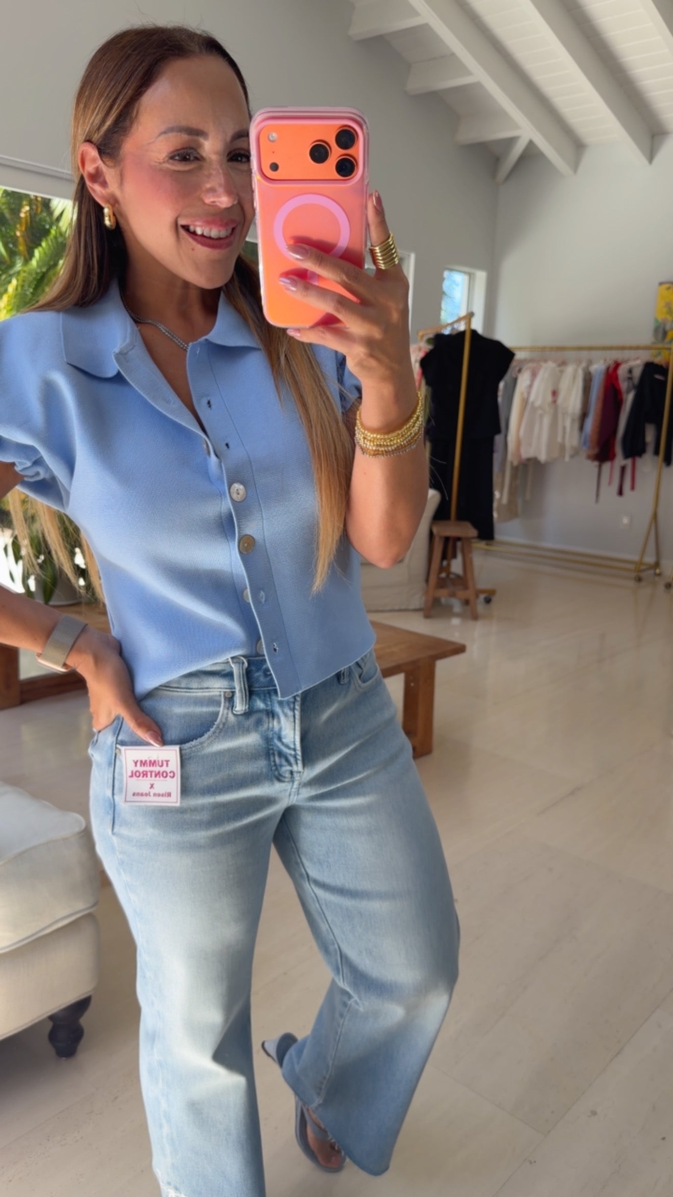 Ari Top